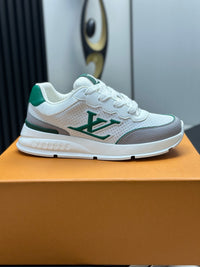 Classic Trainers