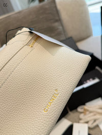 26P Vanity Bag