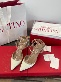 Garavani Rockstud Patent Leather Pumps 6.5cm