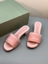 Dway Slides