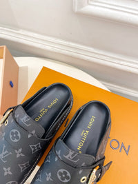 Cosy Flat Comfort Clogs