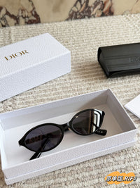 R1I Oval Sunglasses