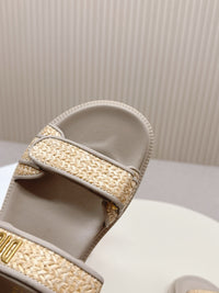Dioract Sandals