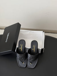 26B Thong Sandals