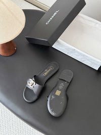 26B Leather Sandals
