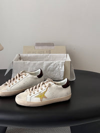 26S True Star Sneakers