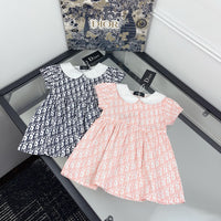 Short-Sleeved Dress with Peter Pan Collar
