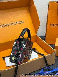 Capucines Mini Bag