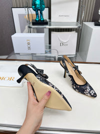 26S Slingback Pumps