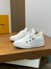 Skate Sneakers