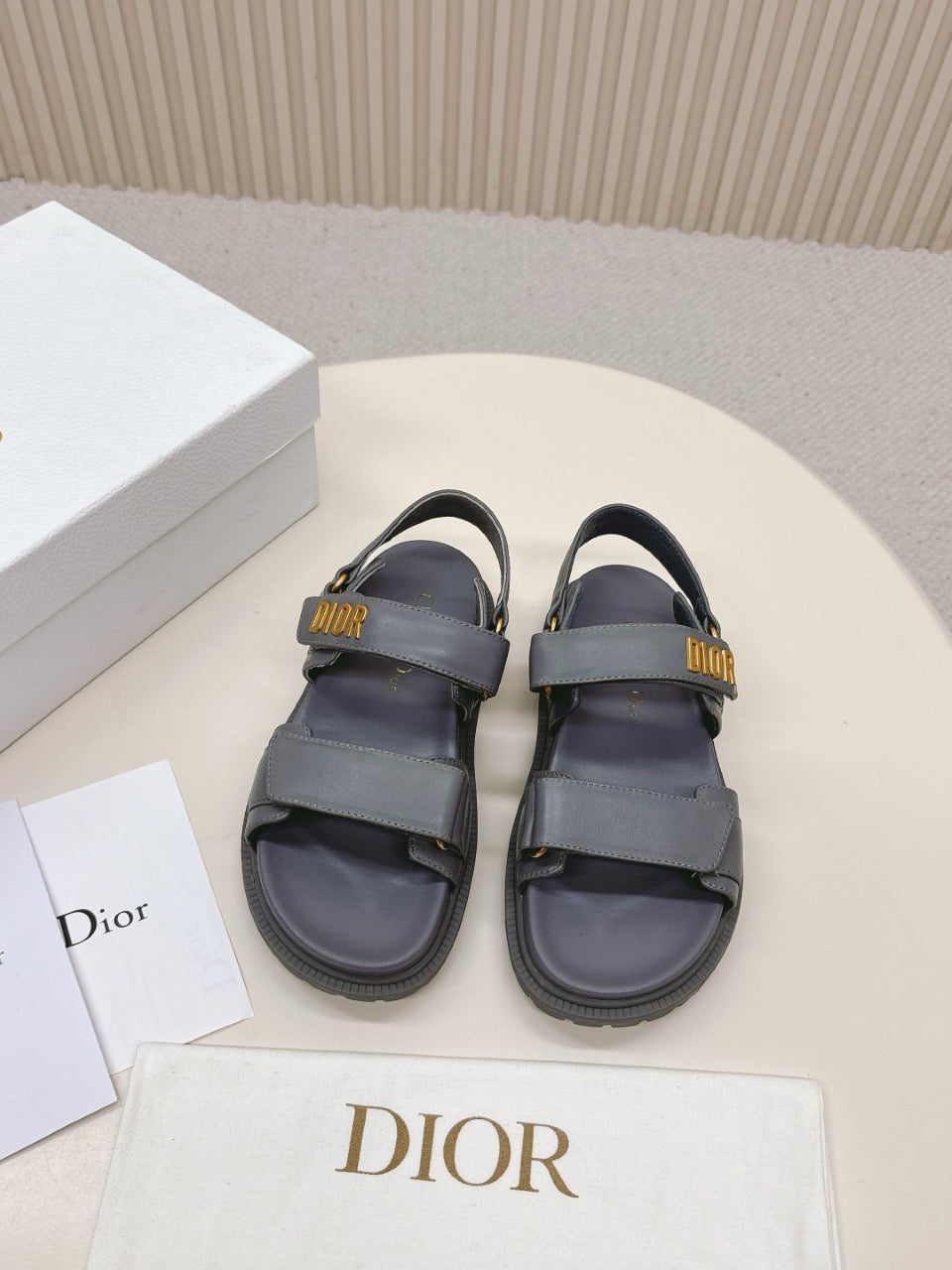 Dioract Sandals