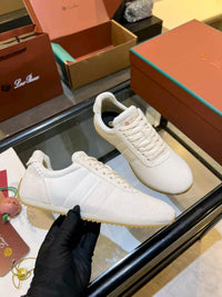 Fast Walk Sneakers