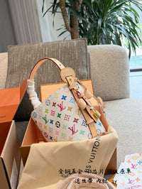 Multicolore Petit Noé Shoulder Bag
