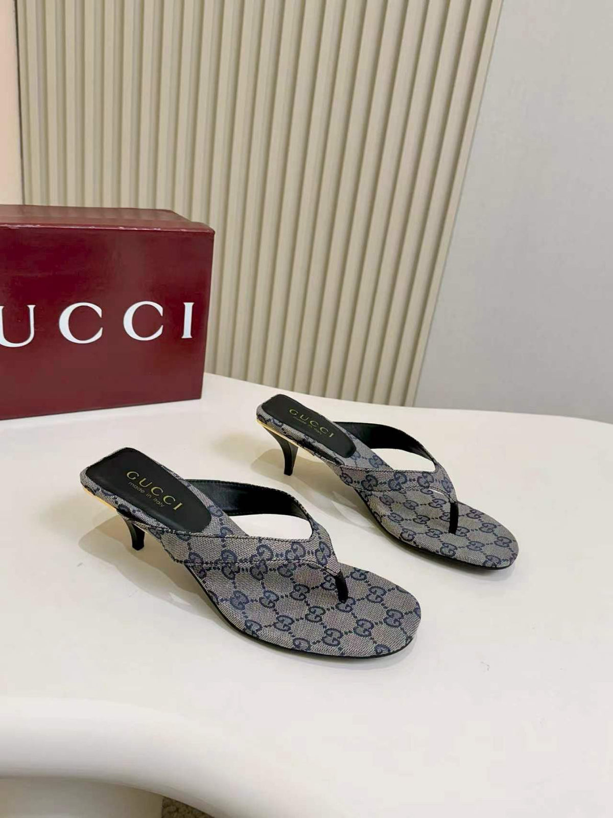 Vittoria Thong Sandals