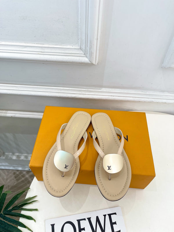 Treasure Thong Sandals