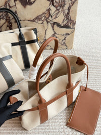 Ghiera Tote Bag