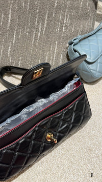26S Flap Shoulder Bag