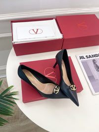 Garavani VLogo Pumps 6cm