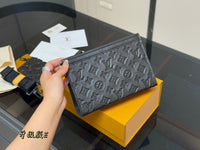 Gaston Wearable Wallet