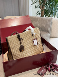 Londra Large Tote Bag