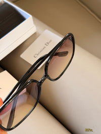 SoStellaire1 Oversized Sunglasses