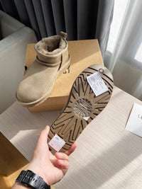Classic Ultra Mini Boots