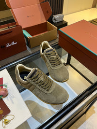 Fast Walk Sneakers