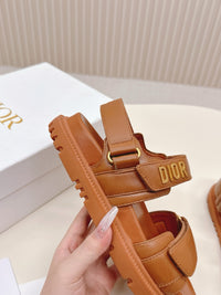 Dioract Sandals