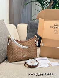 Laurel Shoulder Bag