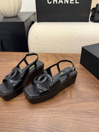 26S Platform Sandals