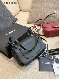 26B Flap Bag