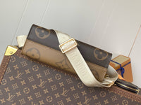 OnTheGo East West Bag