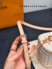 Nice Mini Vanity Case