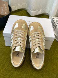 26S Ribbon Sneakers
