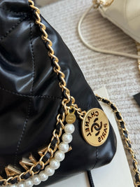 Pearl Mini 22 Bag