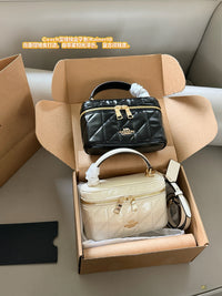 Rainer 18 Crossbody Bag