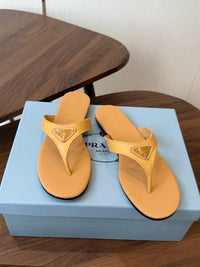 26S Leather Thong Sandals