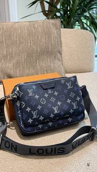 Trio Messenger Bag