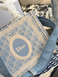 Book Tote