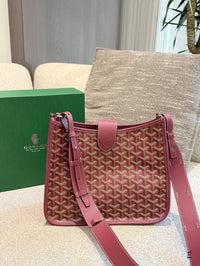 Belvedere PM Messenger Bag