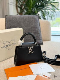 Capucines Bag