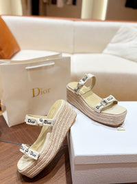 J'Adio Wedge Slides