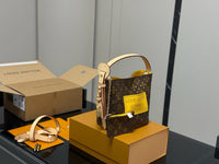 Bella Bucket Bag