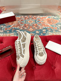 Low Top Sneakers