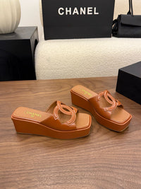 26S Platform Sandals