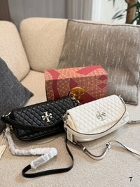 Kira Shoulder Bag