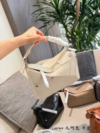 Puzzle Panta Top Handle Bag
