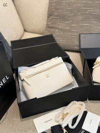 26P Vanity Bag