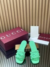 Interlocking G Slide Sandals