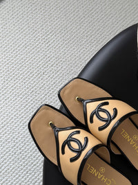 26B Thong Sandals